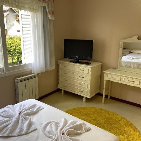 Apartamento Duplex De Gramado By Cia Da Temporada Exteriér fotografie