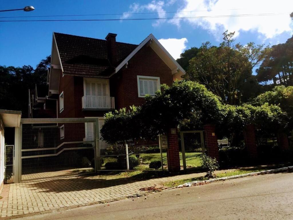 Apartamento Duplex De Gramado By Cia Da Temporada Exteriér fotografie